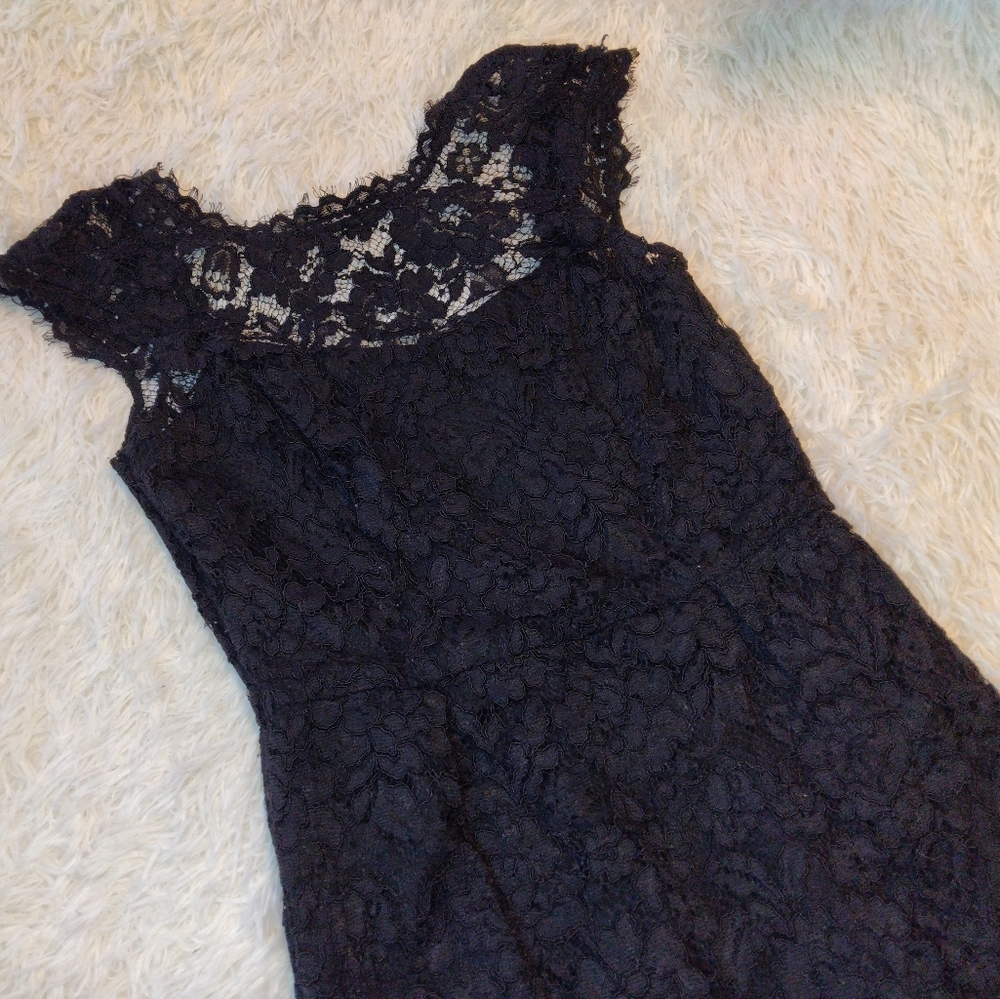 Shoshanna Olivia Black Floral Cap Sleeve Lace Sheath Dress Size 4 - Picture 3 of 10